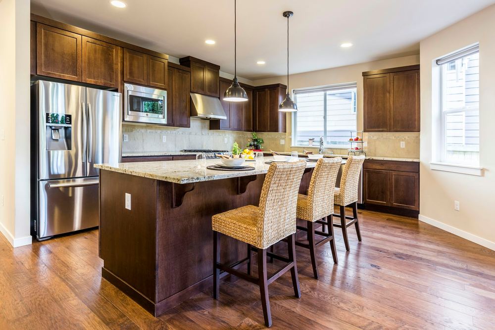 Inspiration photo in a tone similar to Cherrywood