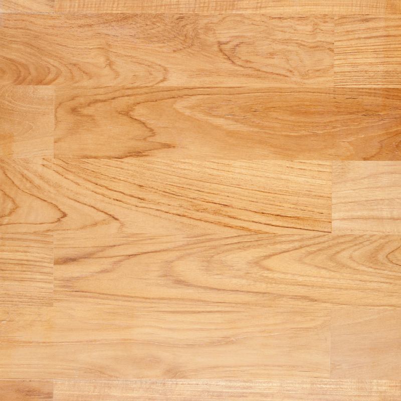 Warm oak wood-look planks